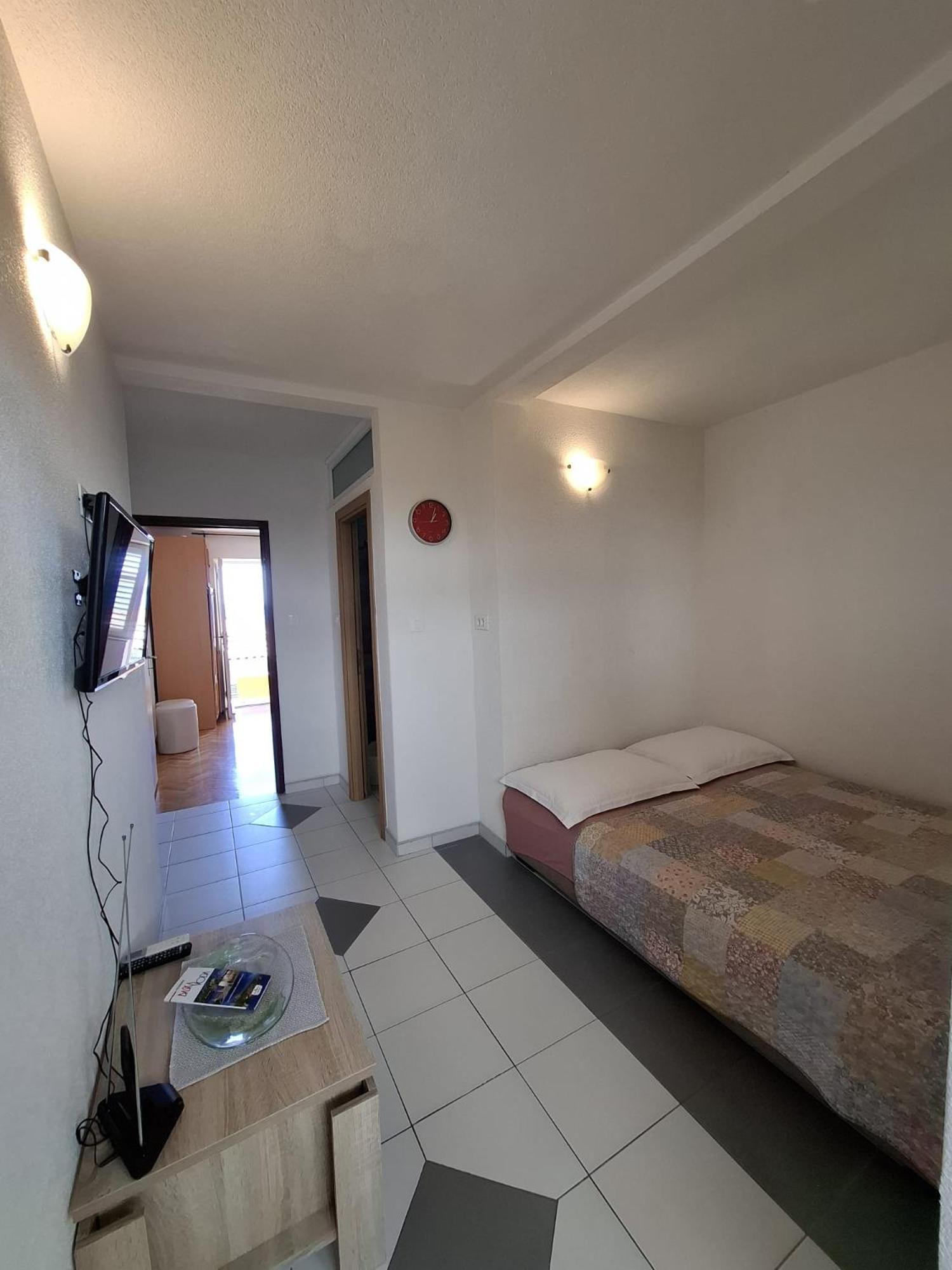 Apartmani Luka Baška Voda Exterior foto